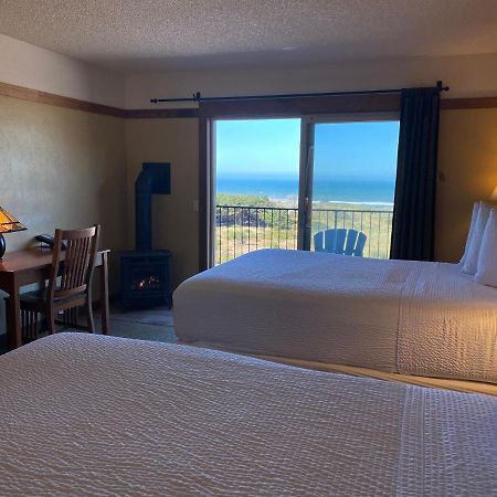 Beachcombers Inn ゴールドビーチ エクステリア 写真