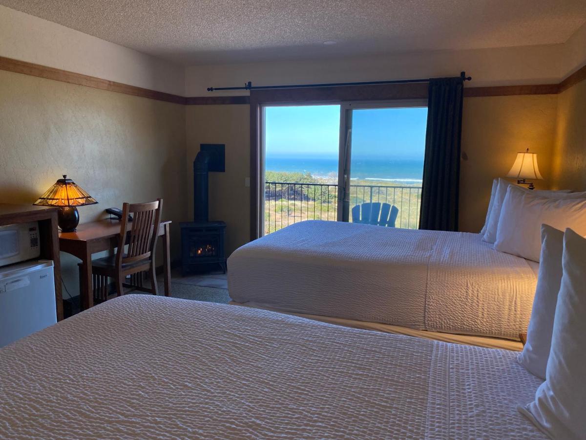 Beachcombers Inn ゴールドビーチ エクステリア 写真