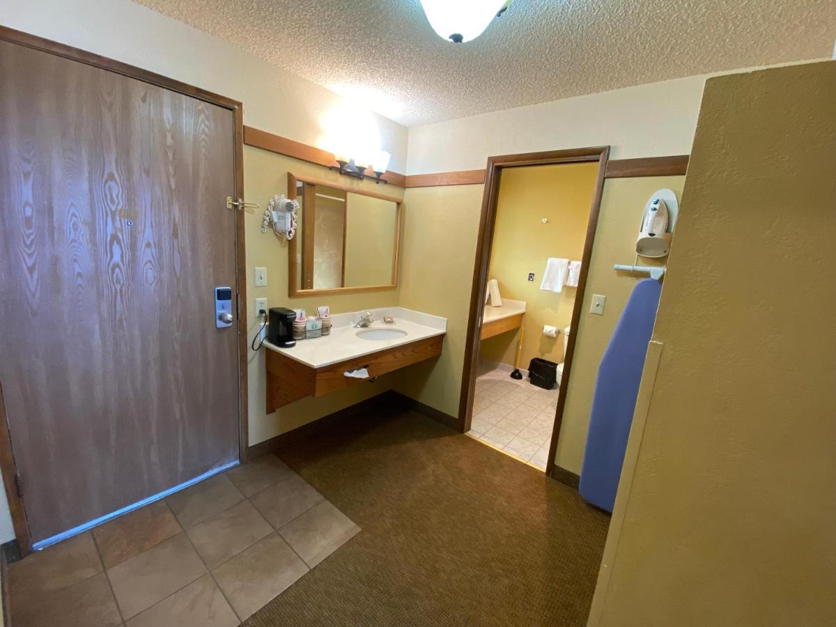 Beachcombers Inn ゴールドビーチ エクステリア 写真